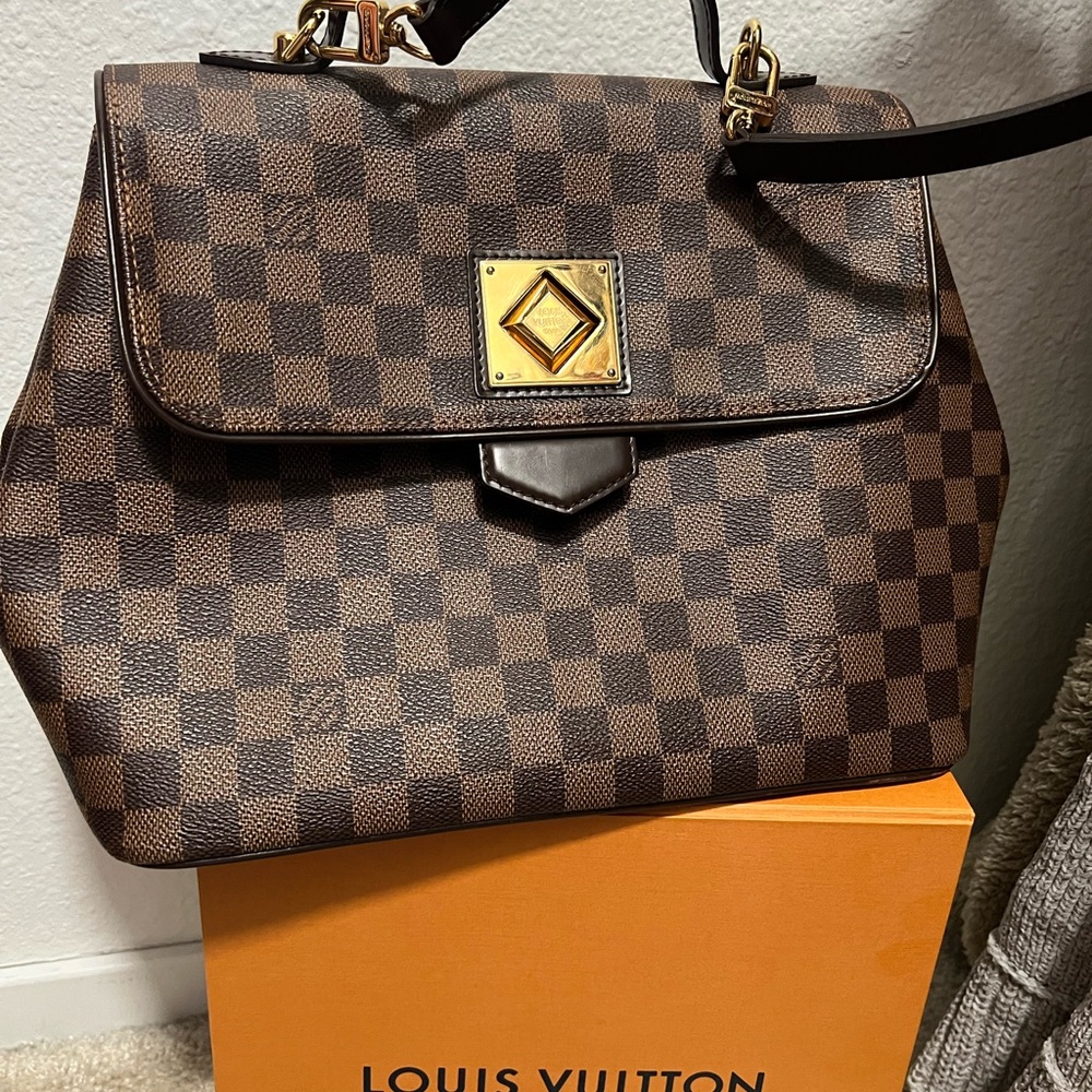 Louis Vuitton Damier Ebene MM
